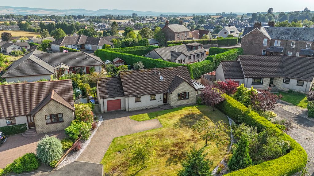 Property photo 1 of 30 Dji_20250813164115_0039_D