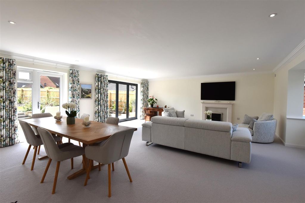 Property photo 2 of 17 Dsc_2279A.Jpg