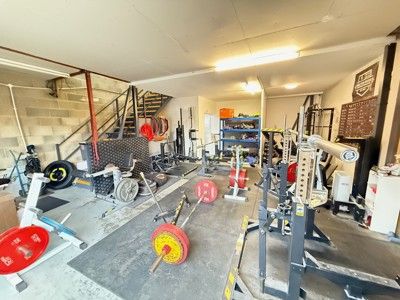 Property photo 3 of 7 Photo 7