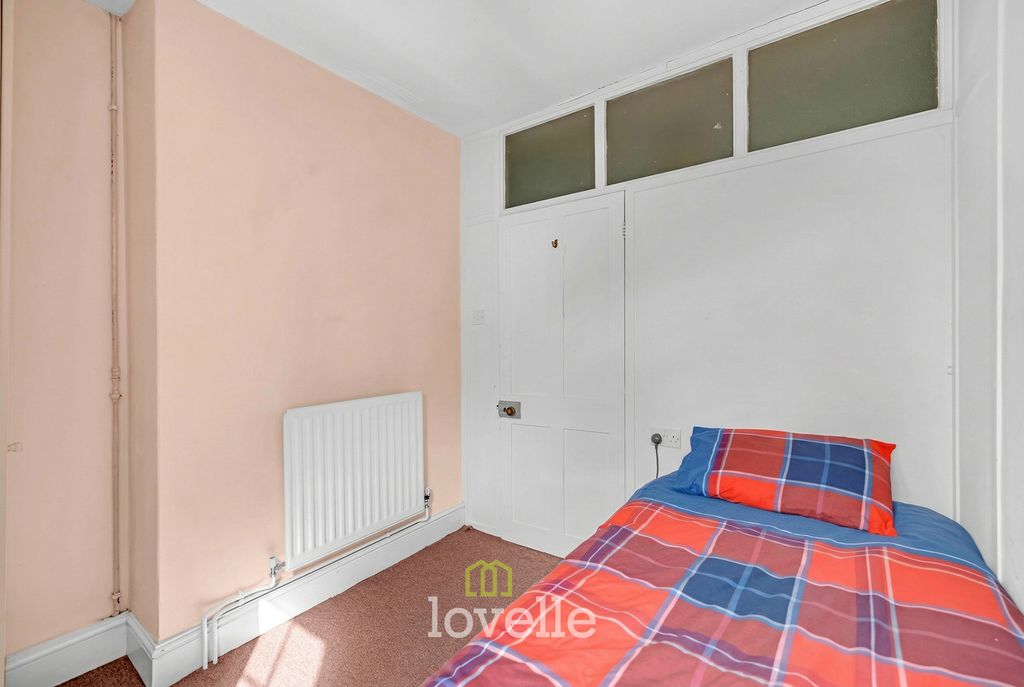 Additional image 38 of 7 bed detached house for saleAbbey Road, Grimsby DN32