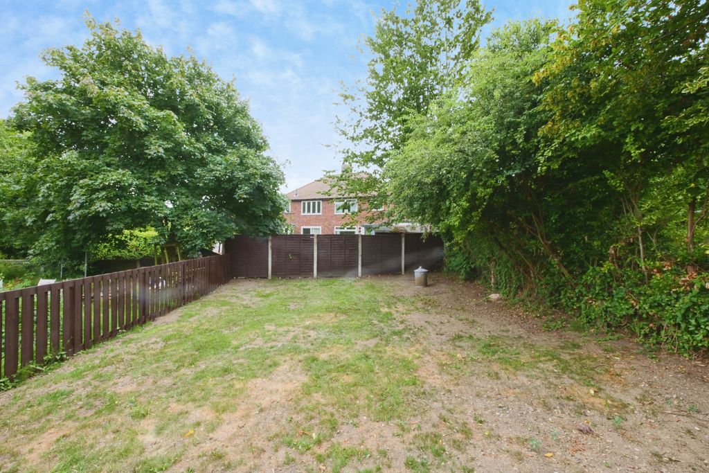 Property photo 2 of 17 Nbp0021