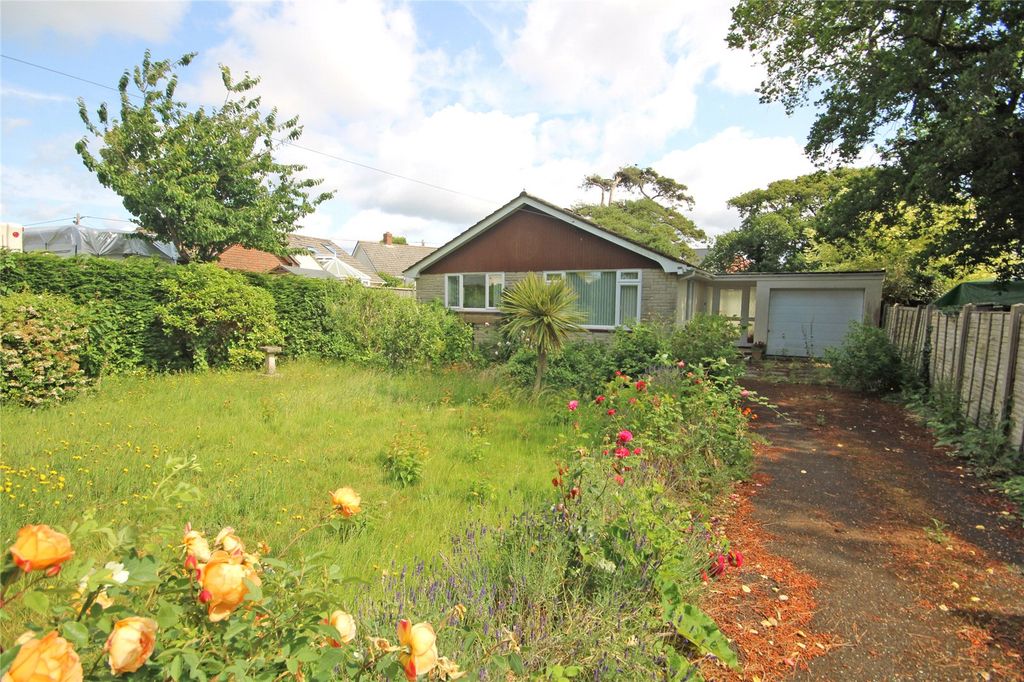 Property photo 1 of 13 Picture No. 14