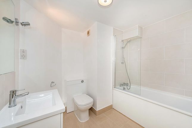Property photo 2 of 3