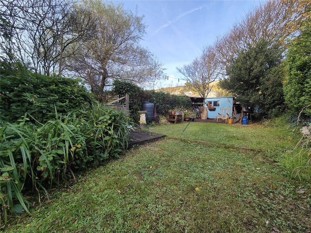 Property photo 3 of 13 Picture No. 15