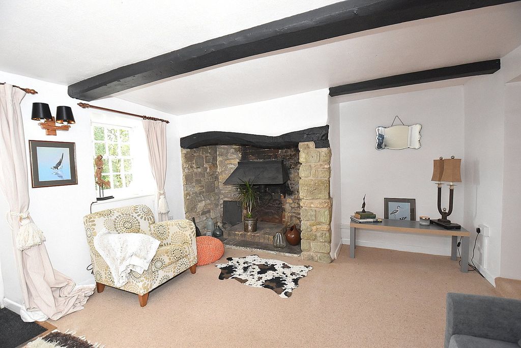 Property photo 3 of 12 Picture No. 04