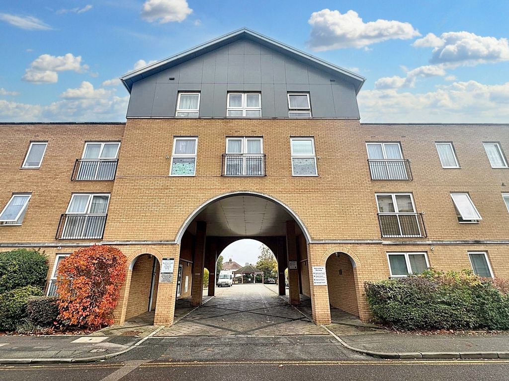 Property photo 1 of 6