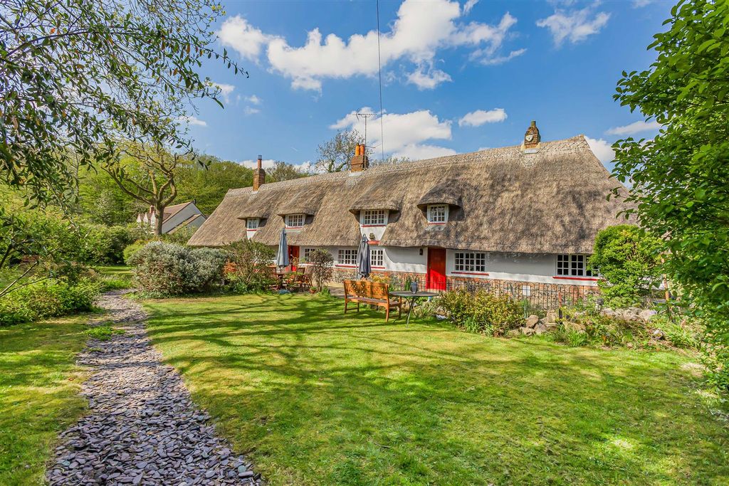 Property photo 1 of 40 11_79688.Jpg