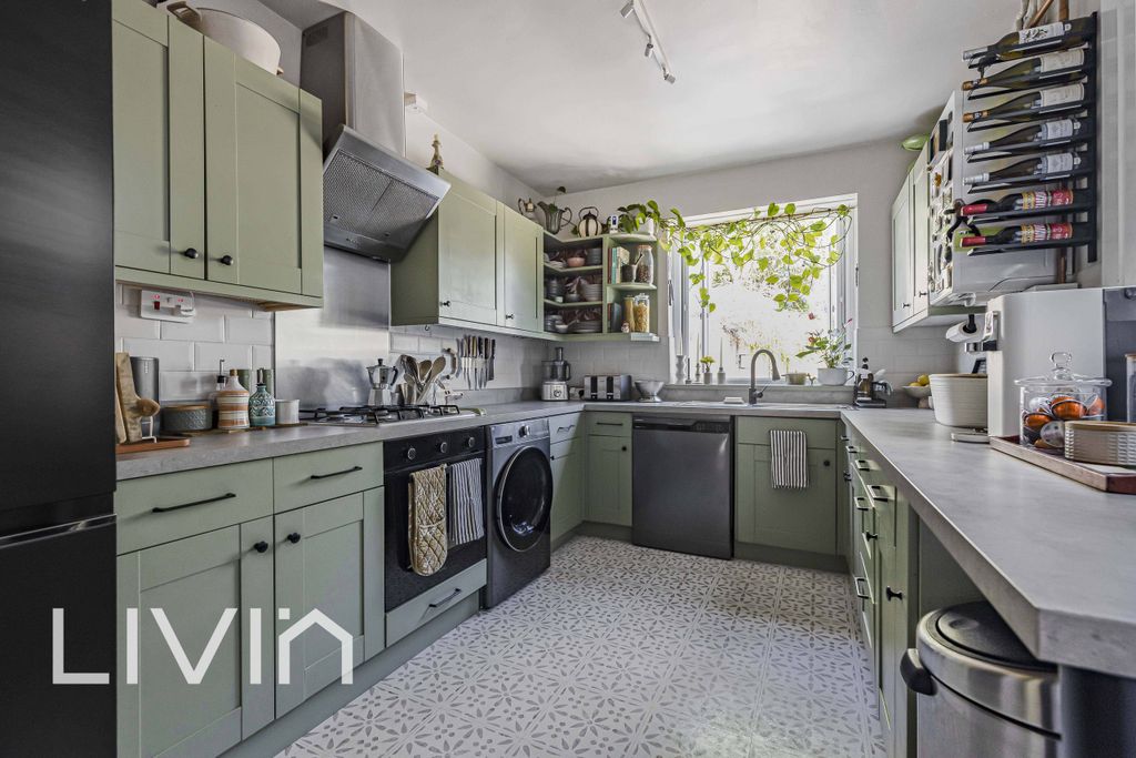 Property photo 2 of 31 025A7967