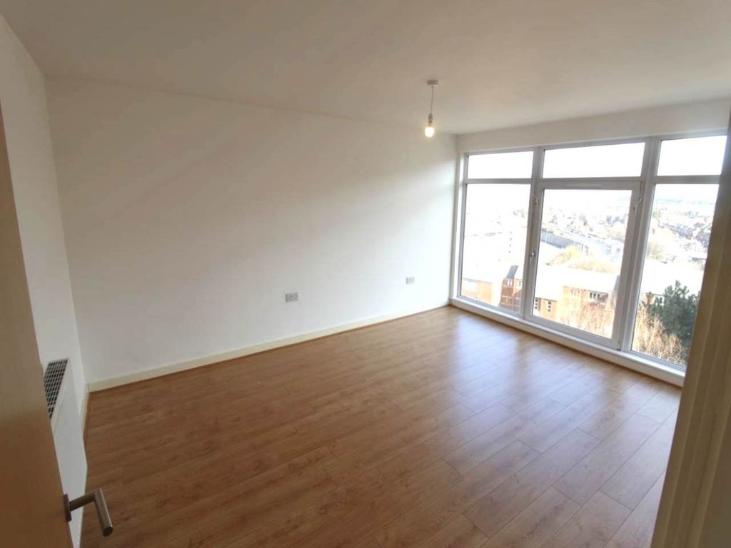 Property photo 3 of 8 Img_9819