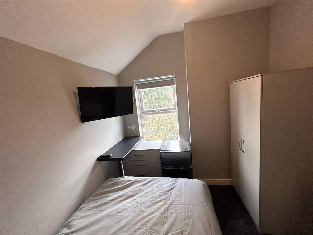 Property photo 2 of 6 Img-20250315-Wa0012.Jpg