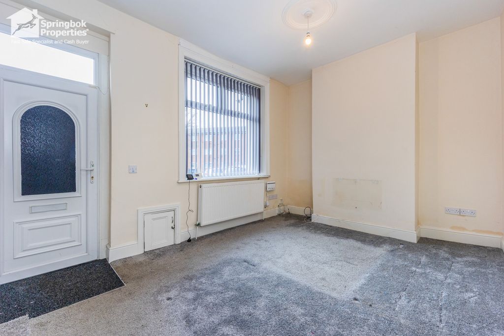 Property photo 2 of 19 Image 1