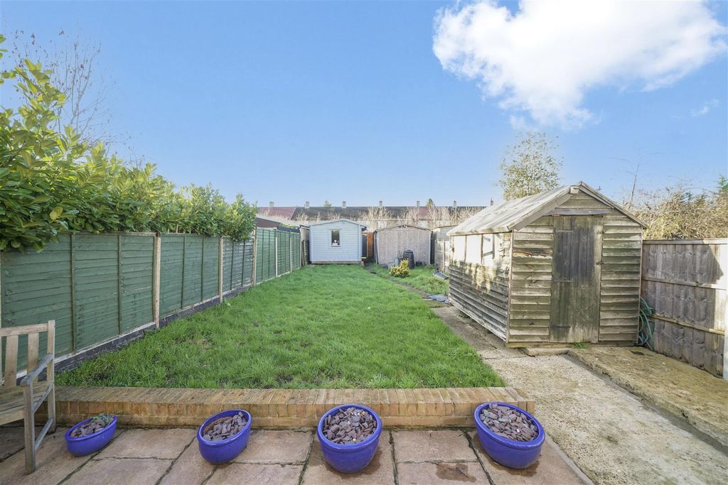 Property photo 2 of 21 50 Blacklands Road - 4Sg82Xuklovotgy8Jgye.Jpg