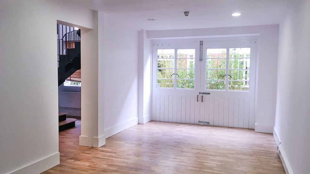 Property photo 2 of 6 56 Kendrick Mews Kensington Sw7 Office4.Jpg
