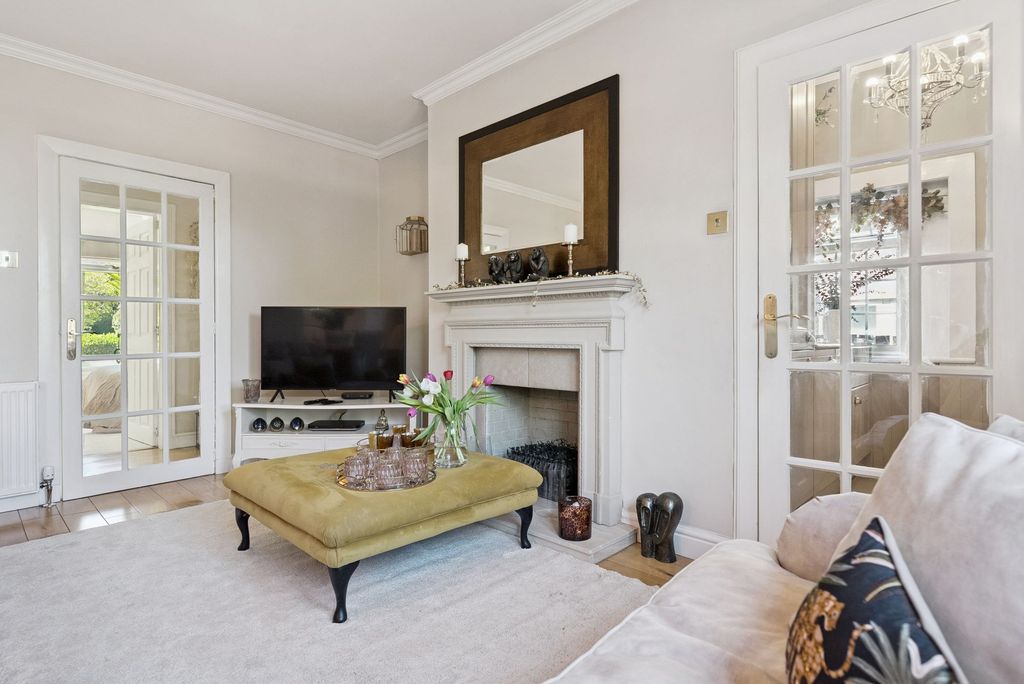 Property photo 3 of 22