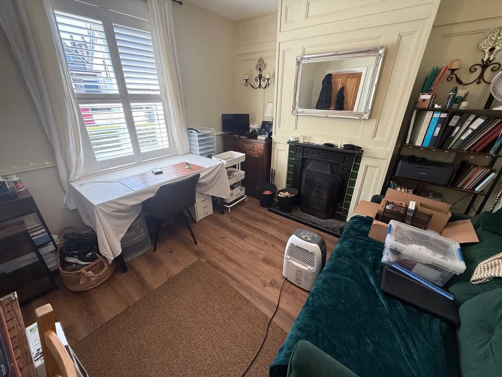 Property photo 3 of 14
