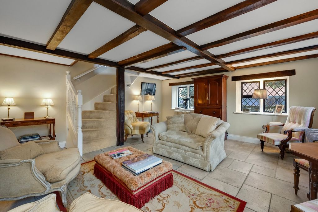 Property photo 2 of 11 Reception Room
