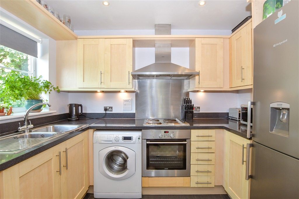 Property photo 1 of 14 Kitchen