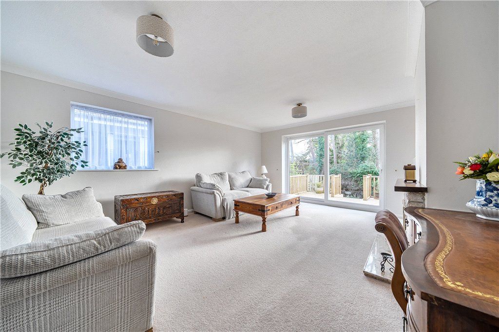 Property photo 3 of 18 Picture No. 32