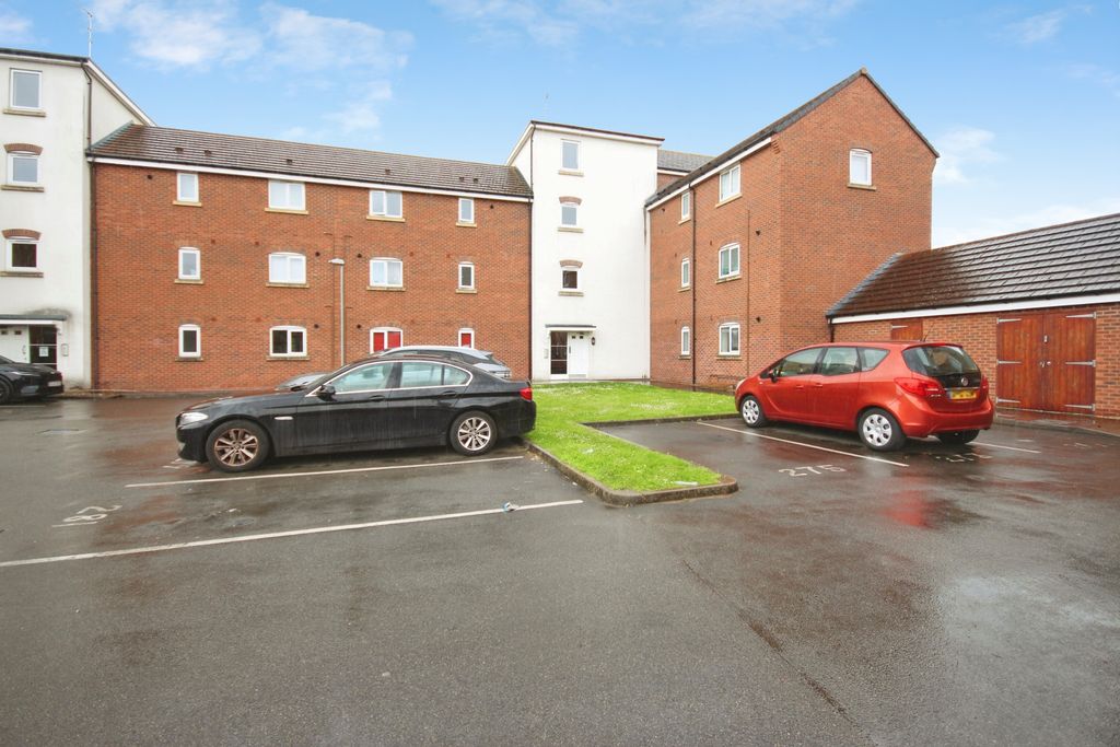 Property photo 1 of 15