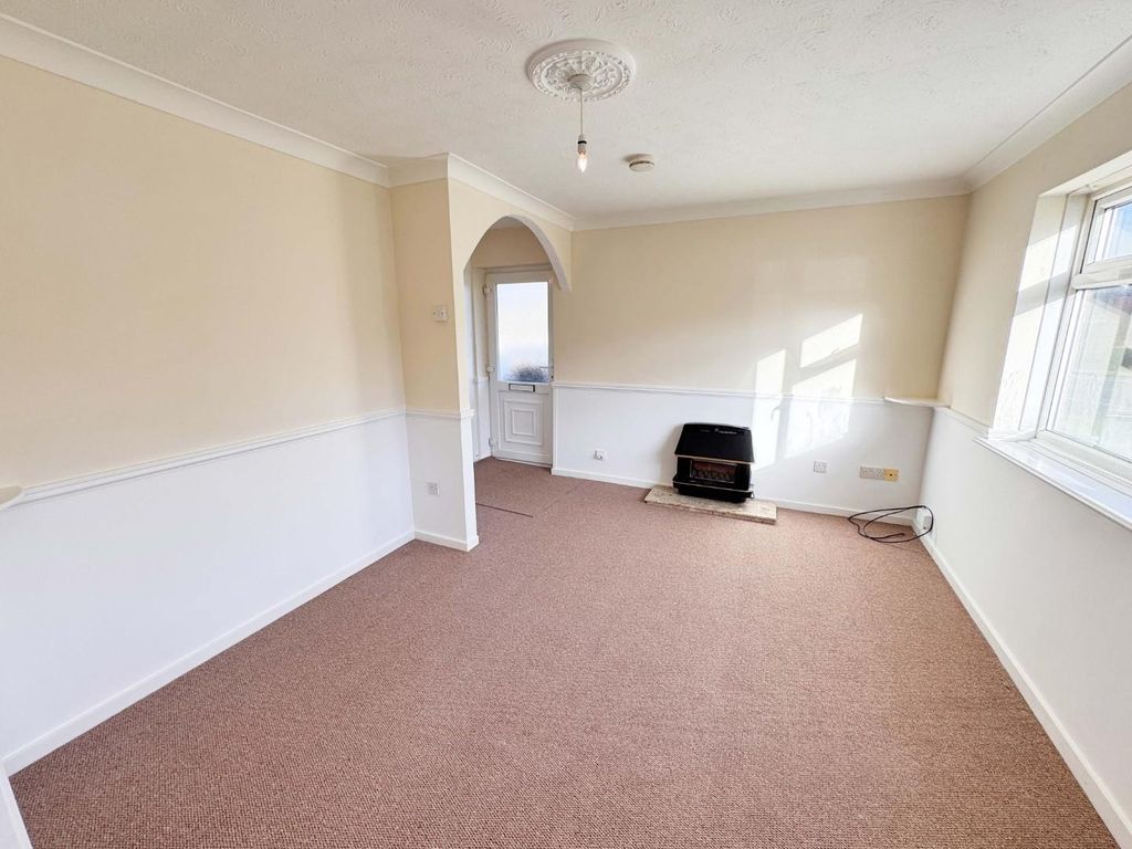 Property photo 3 of 12 Img_1919.Jpg