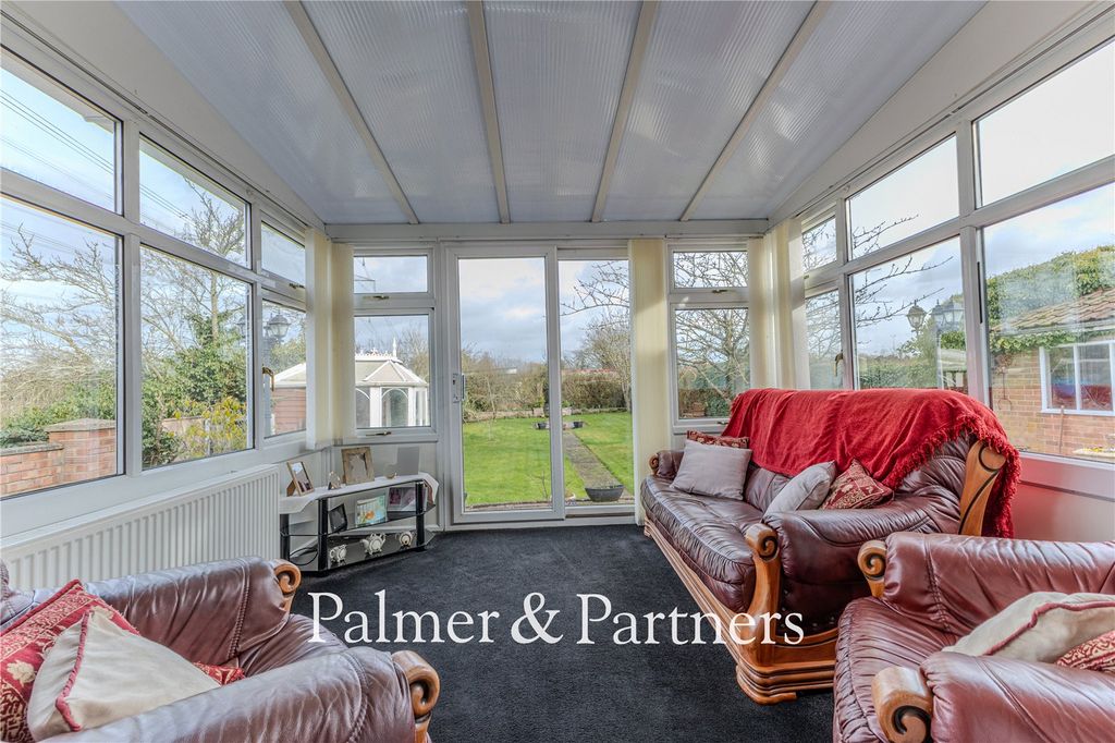 Property photo 3 of 26 Picture No. 05