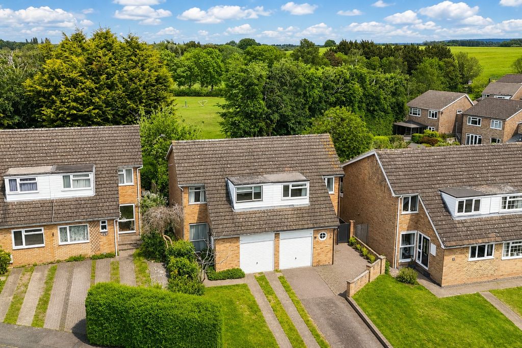 Property photo 1 of 12 1