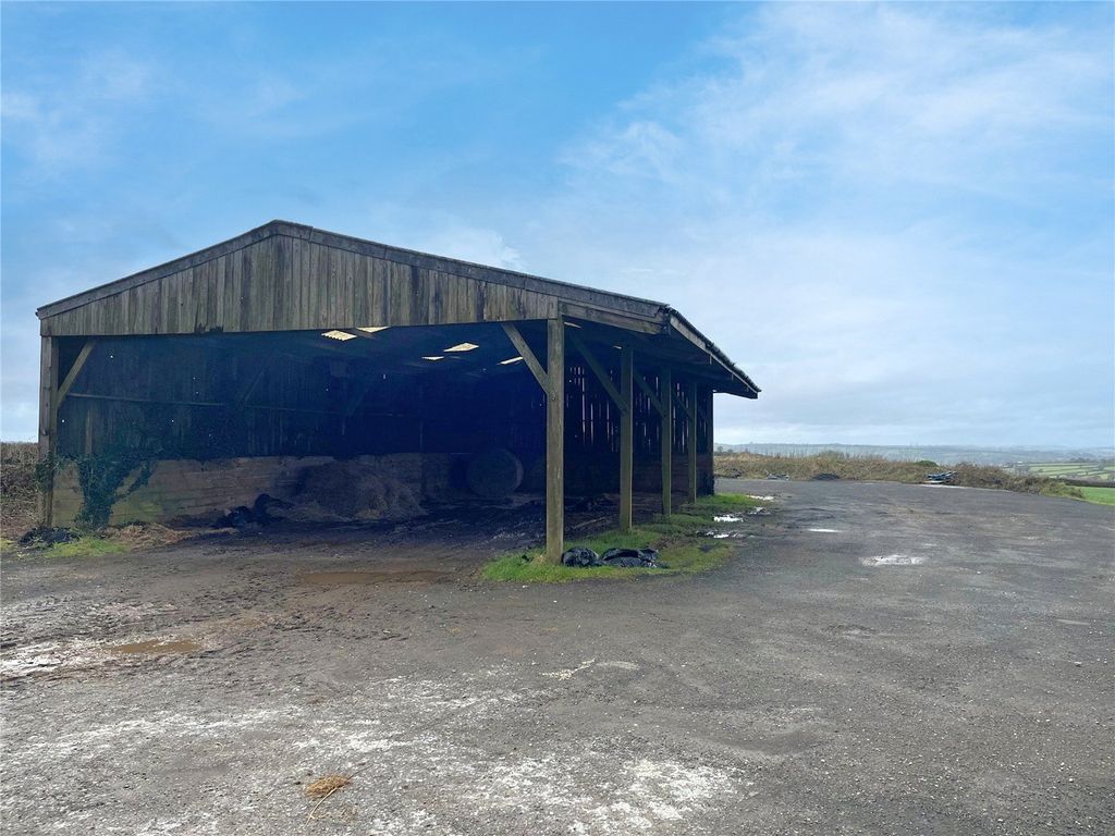 Property photo 3 of 3 Picture 3