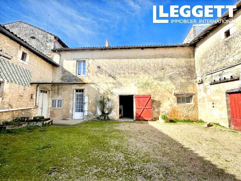 Property photo 2 of 10