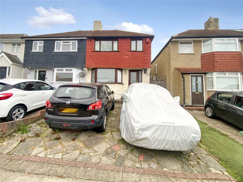 Property photo 3 of 19 Picture No. 04