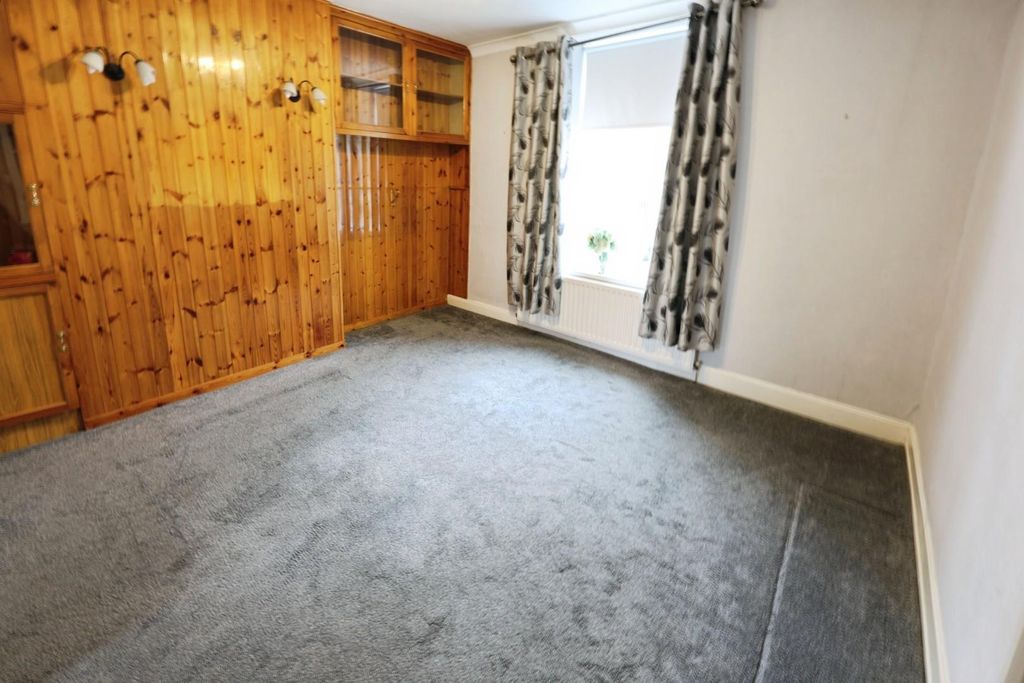 Property photo 2 of 11 87c3c9F9-Pk7A3064.Jpg