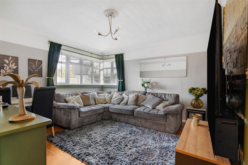 Property photo 1 of 9 13_76500.Jpg