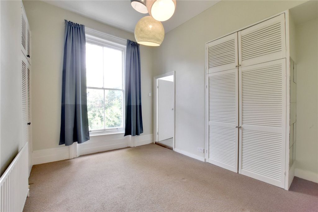 Property photo 3 of 11 Picture No. 09