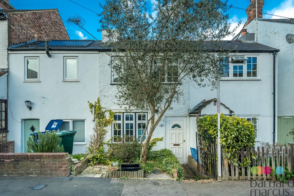 Property photo 2 of 17 Front