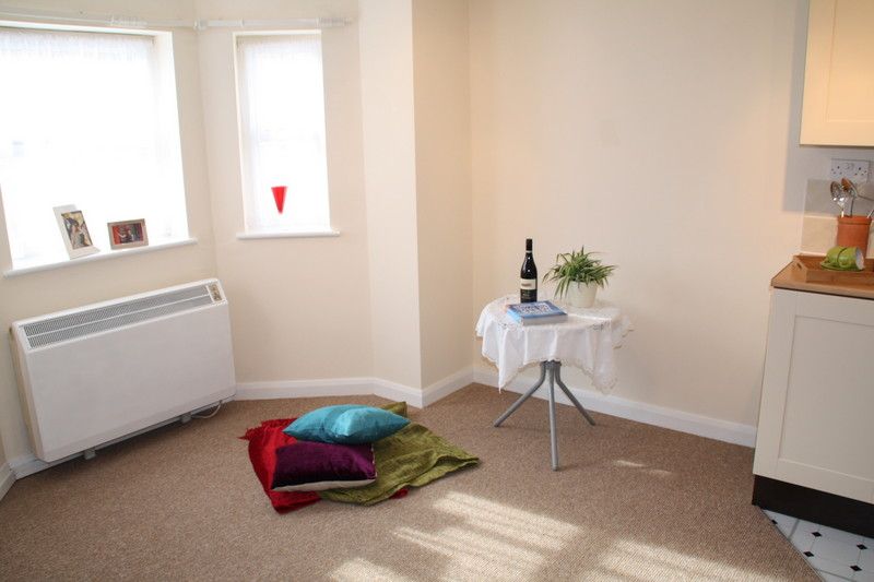 Property photo 2 of 4