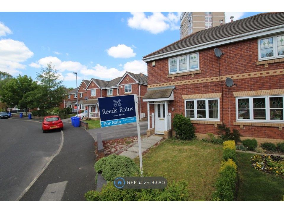 Property photo 1 of 9