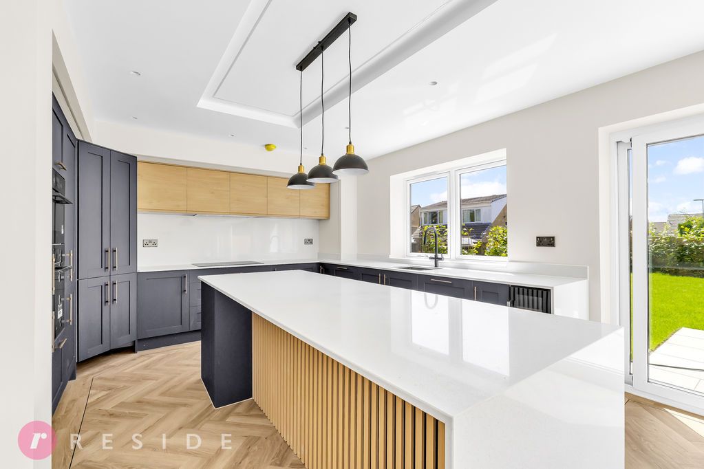 Property photo 3 of 28 Family Living Kitchen