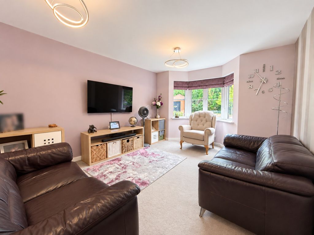 Property photo 3 of 19 5255087