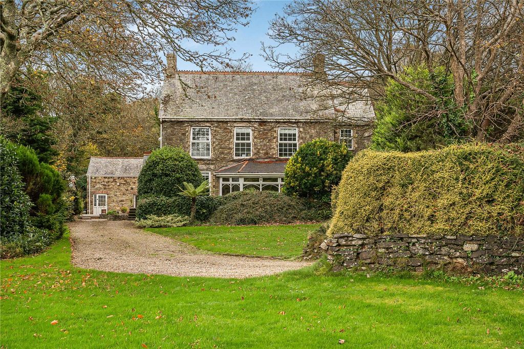 Property photo 1 of 25 Exterior