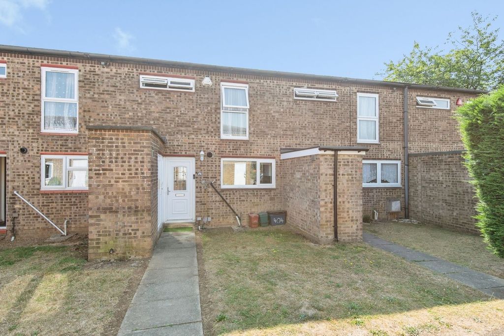 Property photo 1 of 16