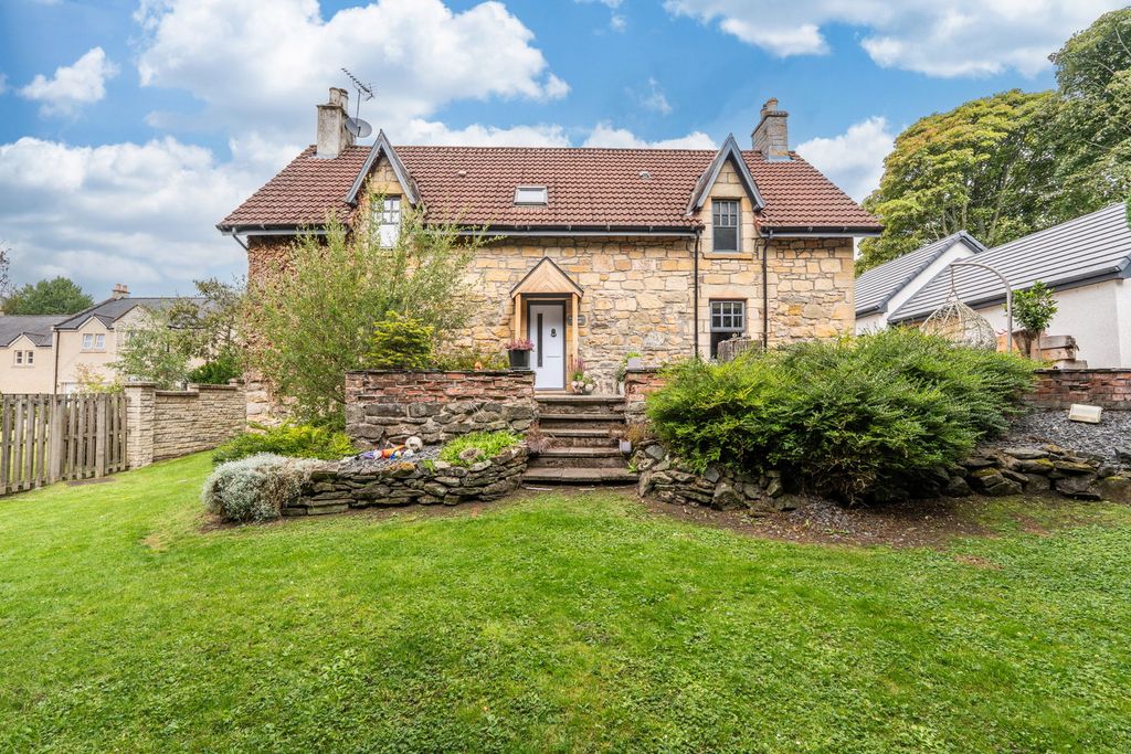 Property photo 1 of 47