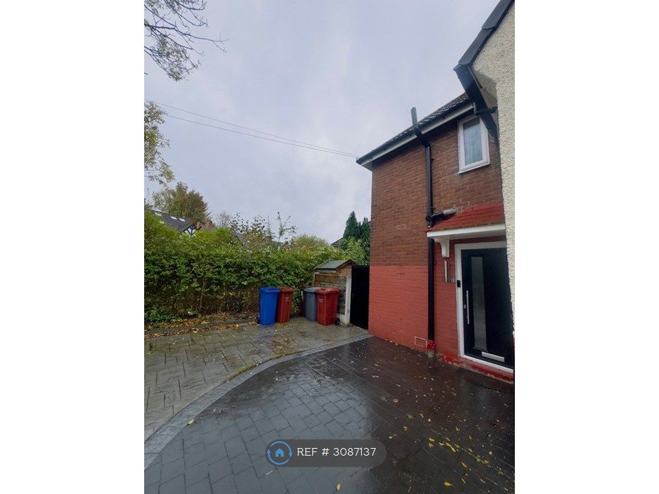 Property photo 3 of 28