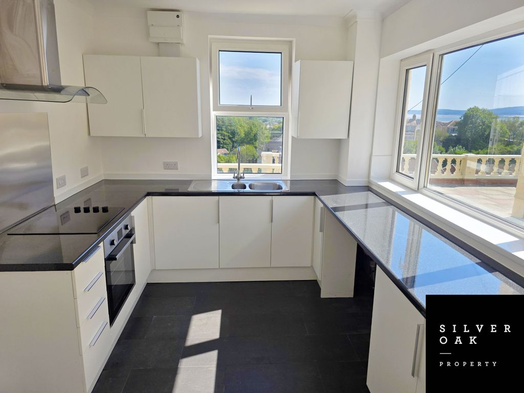Property photo 3 of 13 3