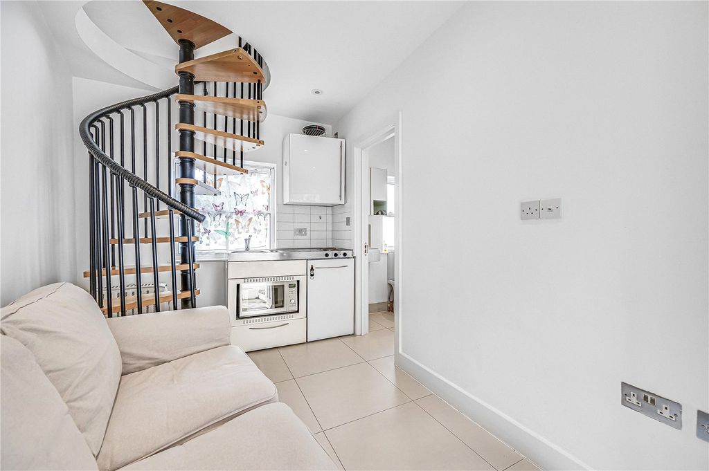 Property photo 1 of 13 Picture No. 22