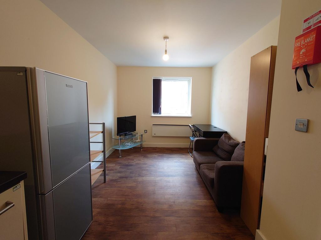 Property photo 3 of 6 Property Photo