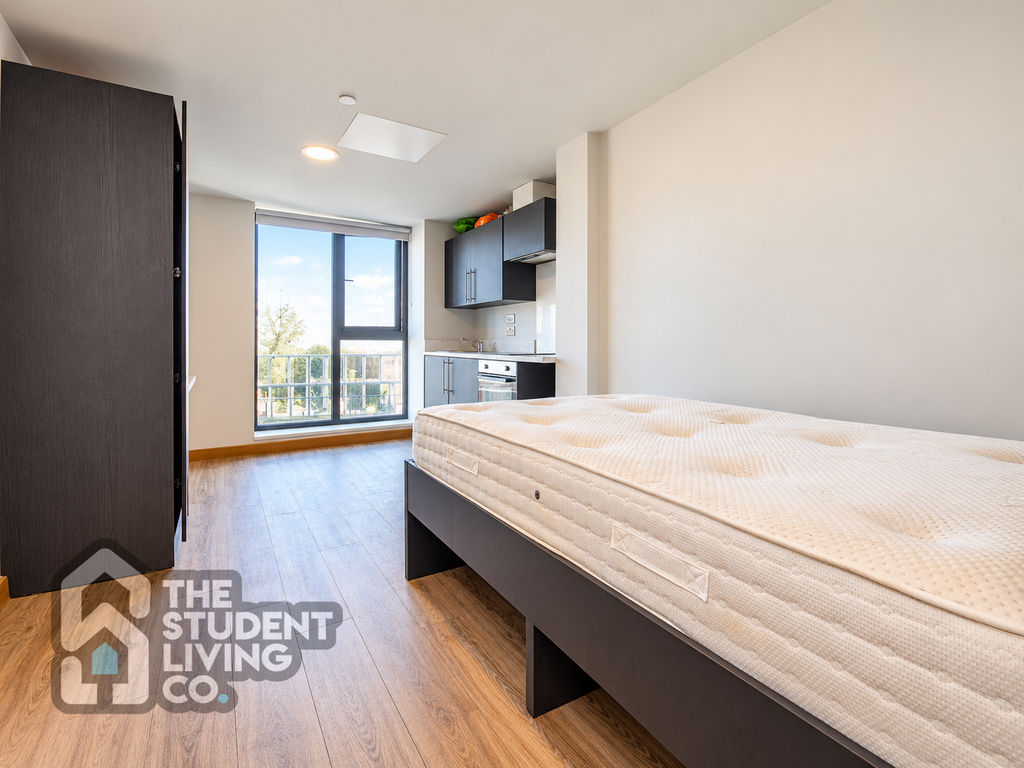 Property photo 1 of 5