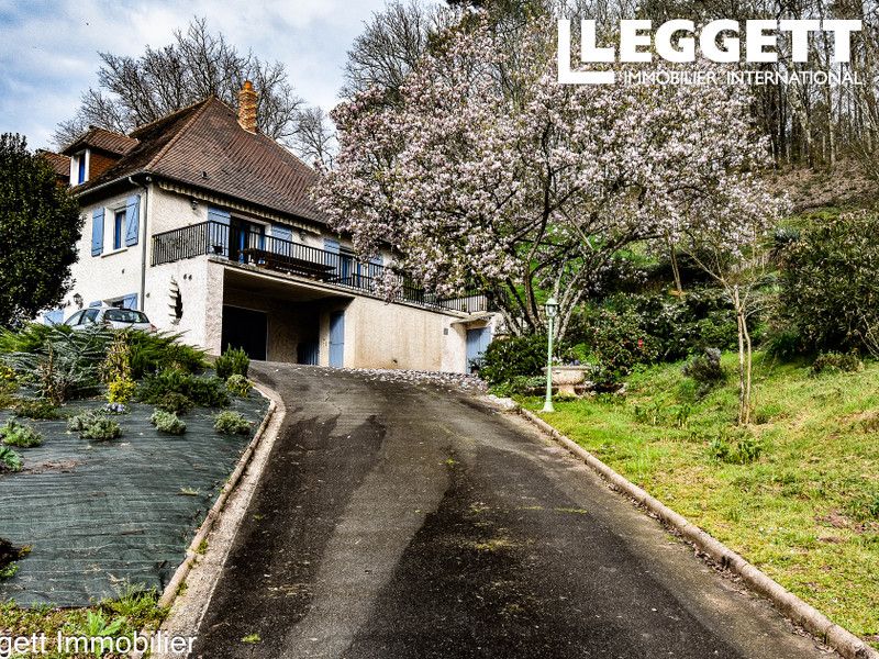 Property photo 1 of 10