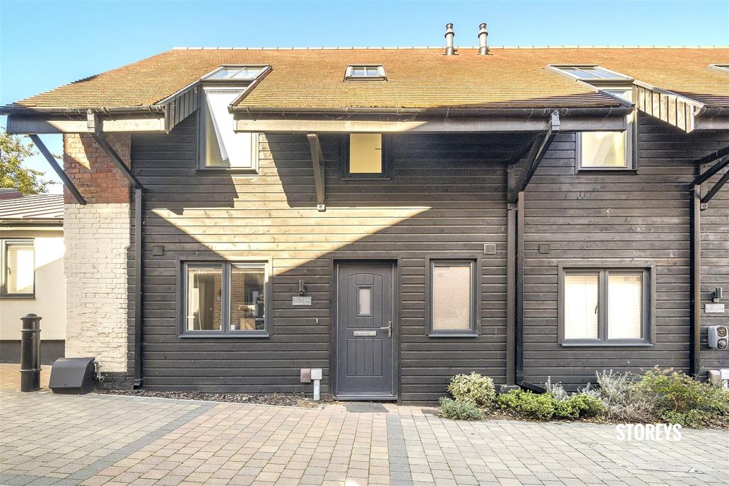 Property photo 1 of 33