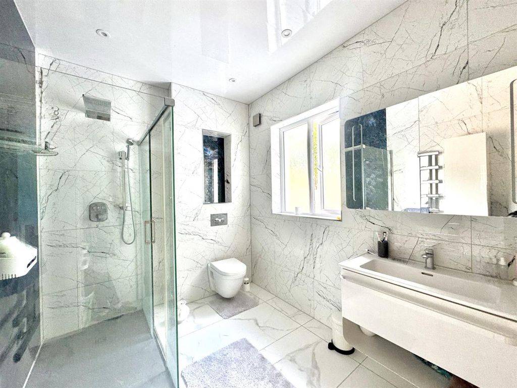 Additional image 33 of 5 bed semi-detached house for saleCheyne Walk, Croydon CR0