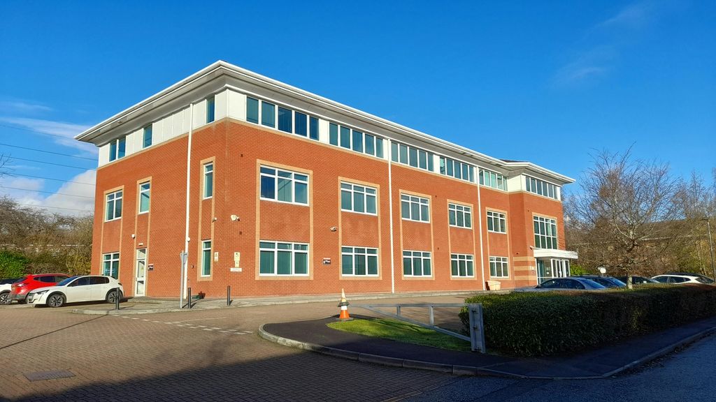 Property photo 2 of 3 Testway House Front Shot.Jpg