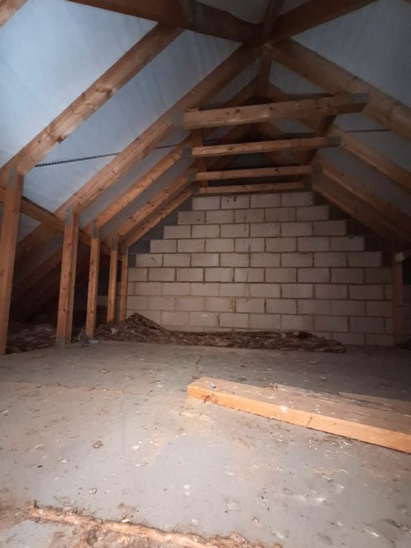 Property photo 2 of 2 First Floor Area London Road Liphook